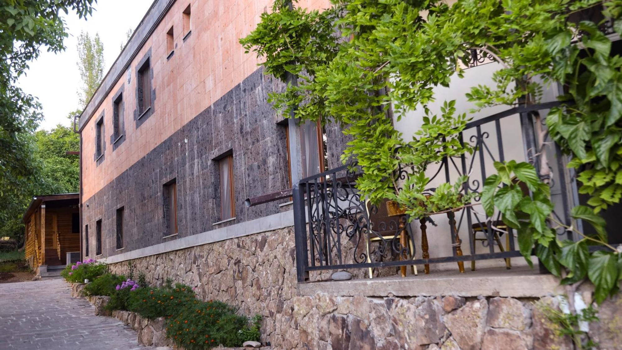 Old Byurakan Gouest House Exterior foto